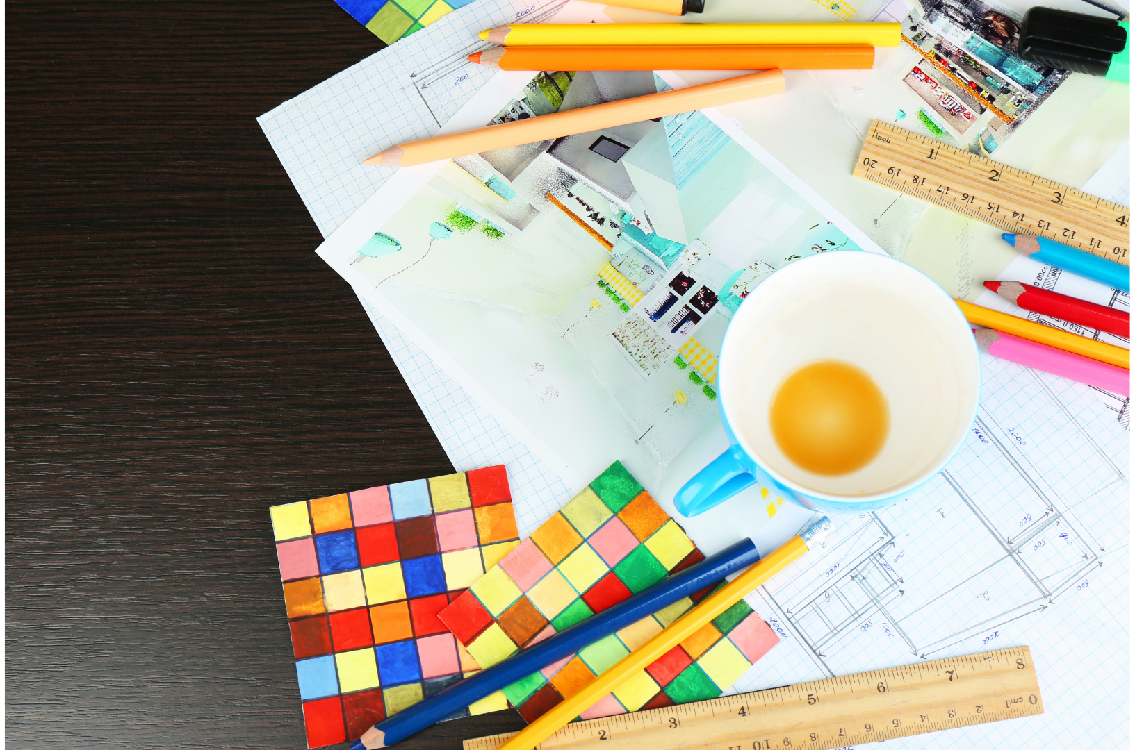 Creative asset discovery using reverse image search