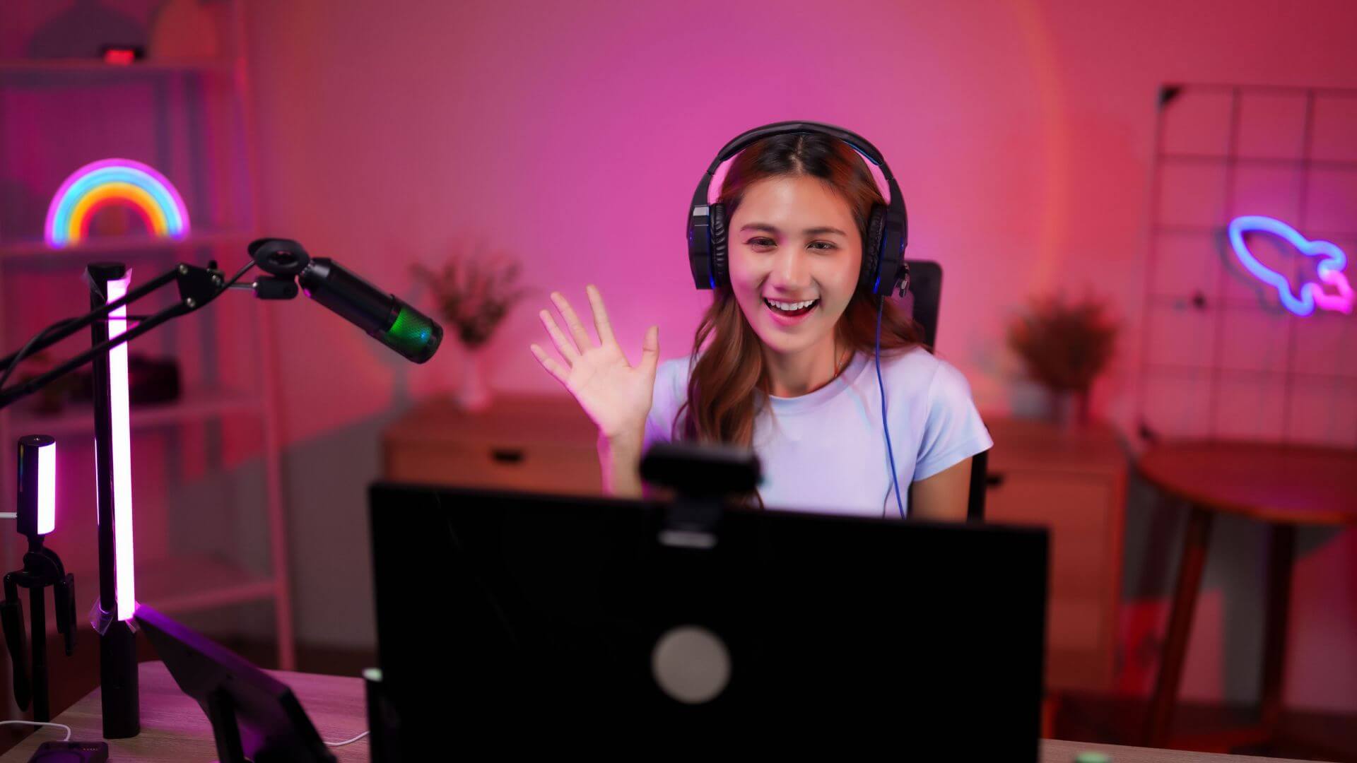 Turn podcasts and videos into reusable text