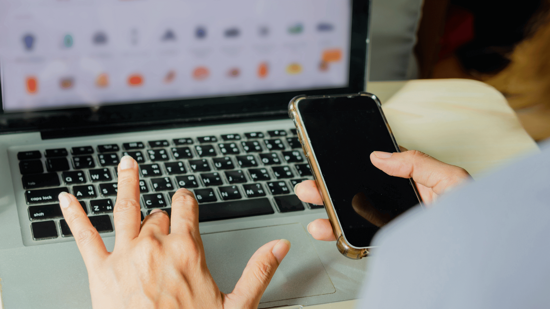 Менеджеры соцсетей